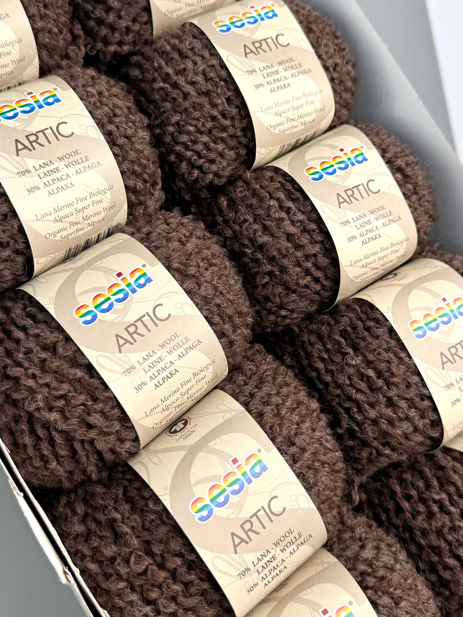 Sesia Art. Artic – GOTS Bio-Garn aus 70 % Bio-Schurwolle, 30 % Alpaka col. Mittelbraun 1542 (10 Knäuel)
