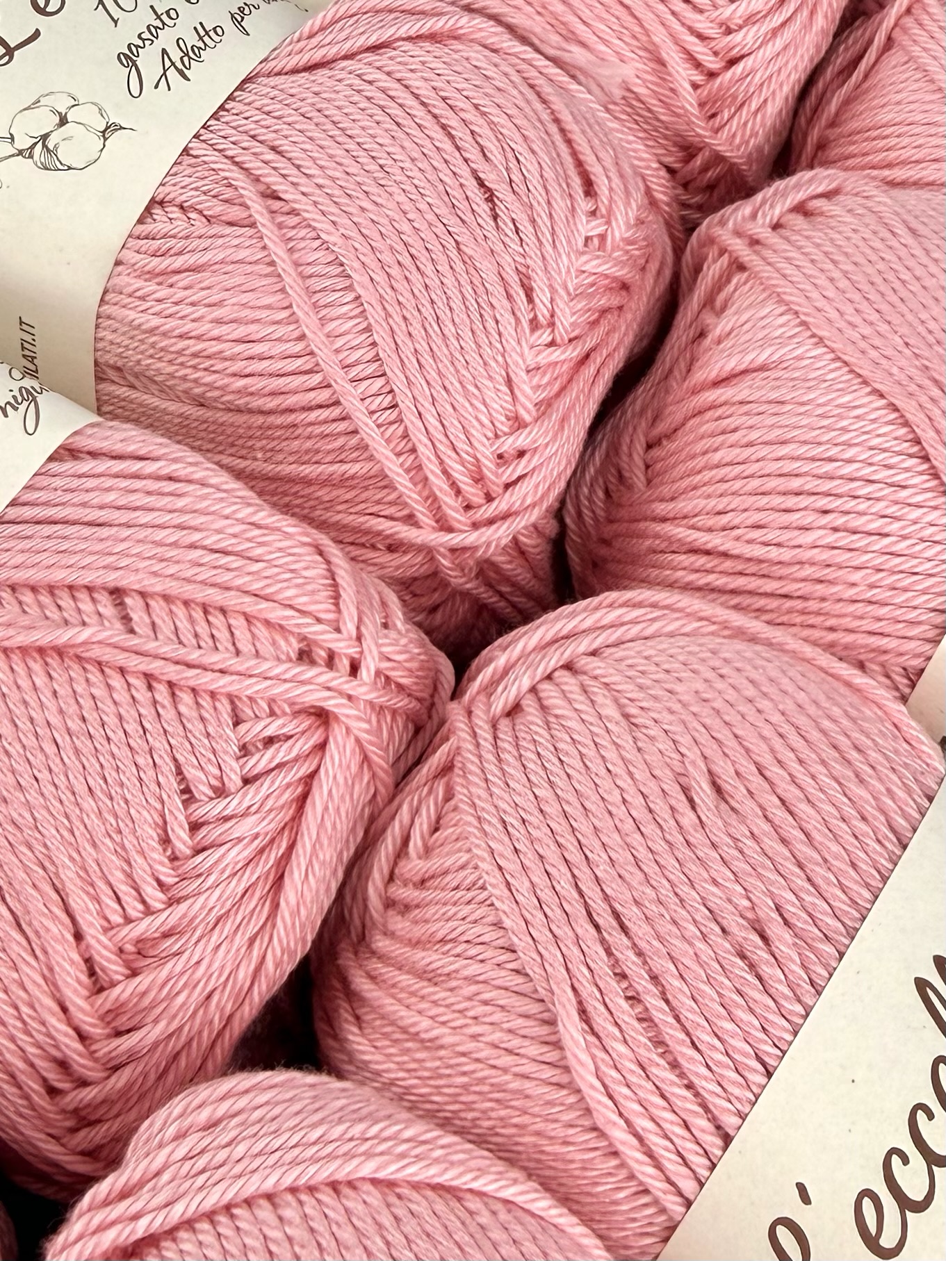 L’eccellenza – 100 % merzerisierte Baumwolle 125 m/ 50g col. Puderrosa 2116 (10 Knäuel)