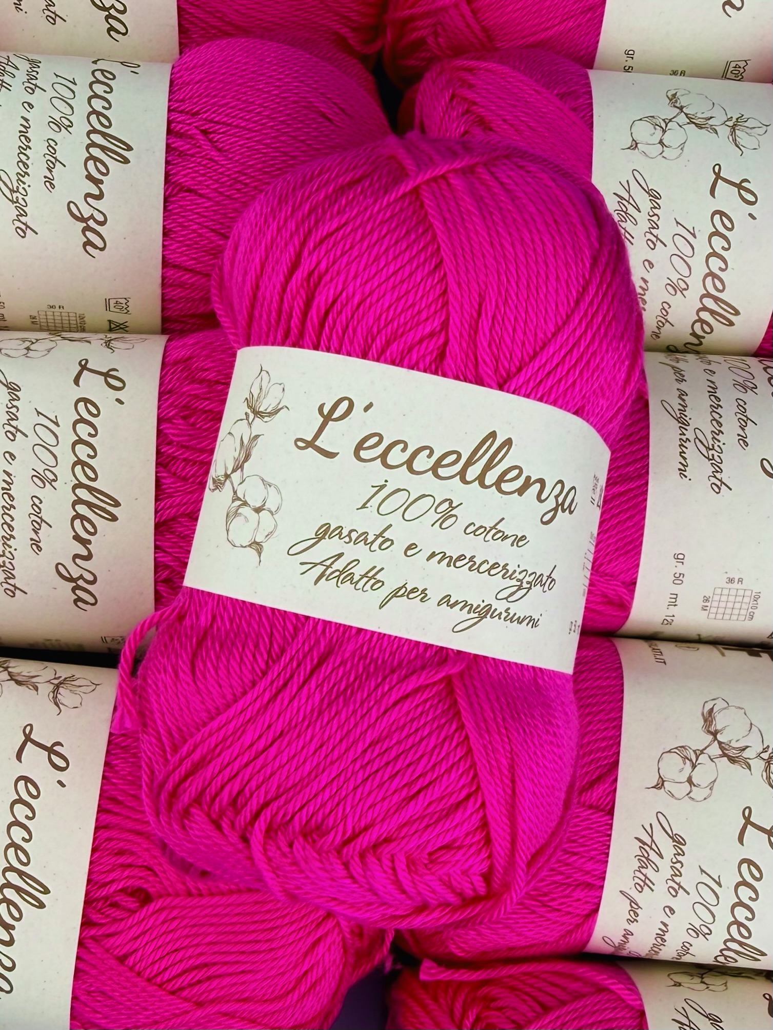 L’eccellenza – 100 % merzerisierte Baumwolle 125 m/ 50g col. Fuchsia 2105 (10 Knäuel) foto 2