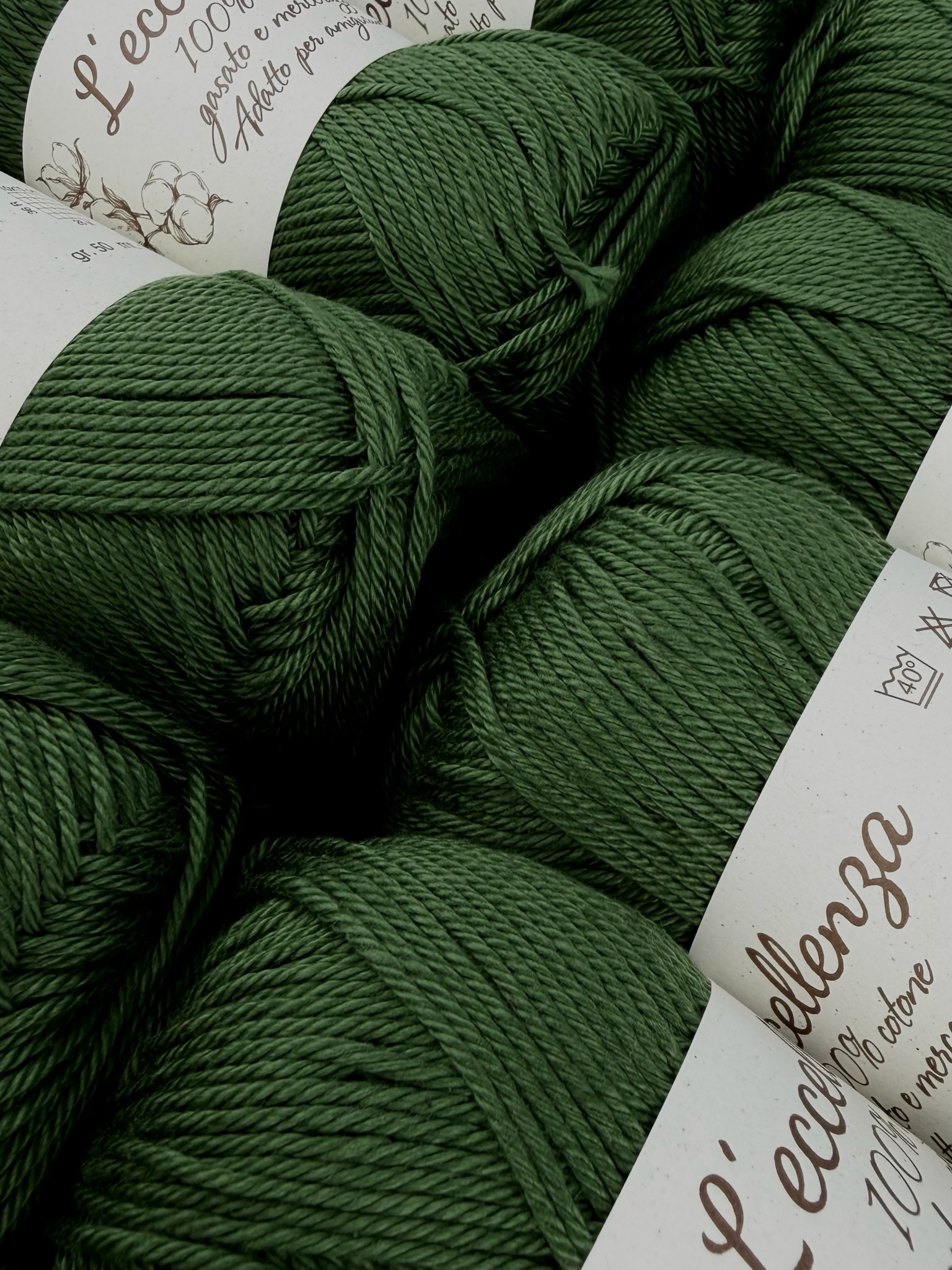 L’eccellenza – 100 % merzerisierte Baumwolle 125 m/ 50g col. Moosgrün 2178  (10 Knäuel)