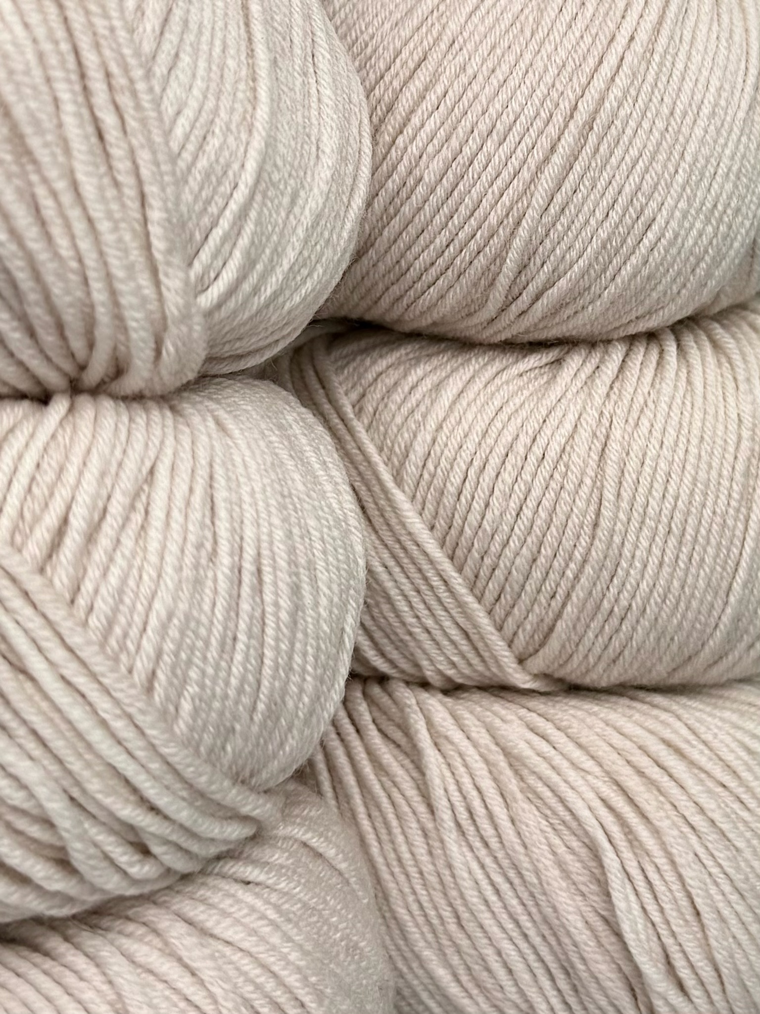 Art. Migliore (10 gomitoli) – 100% lana merino extrafine col. Beige chiaro 15 foto 2