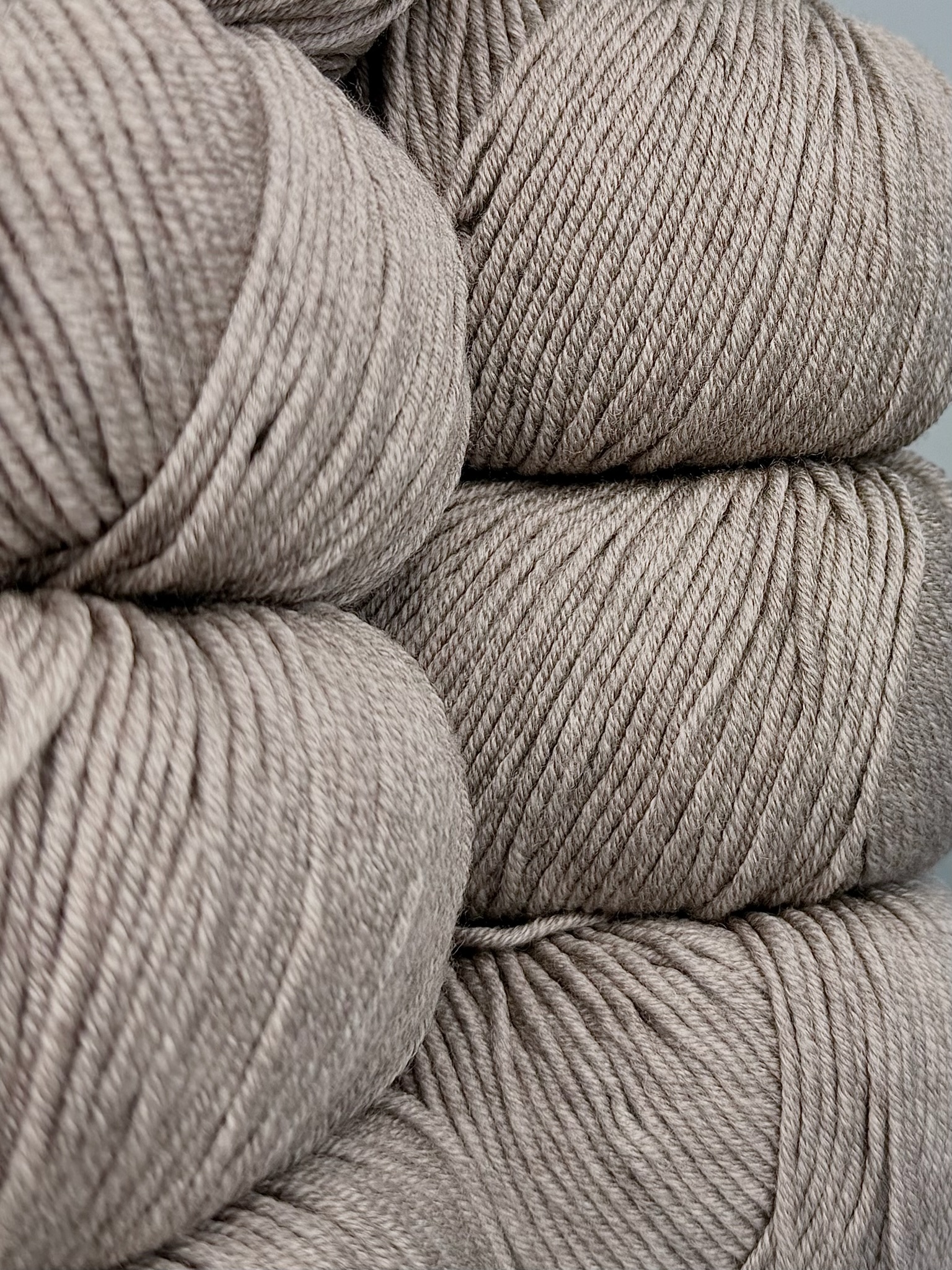 Art. Migliore (10 gomitoli) – 100% lana merino extrafine col. Beige mélange foto 2