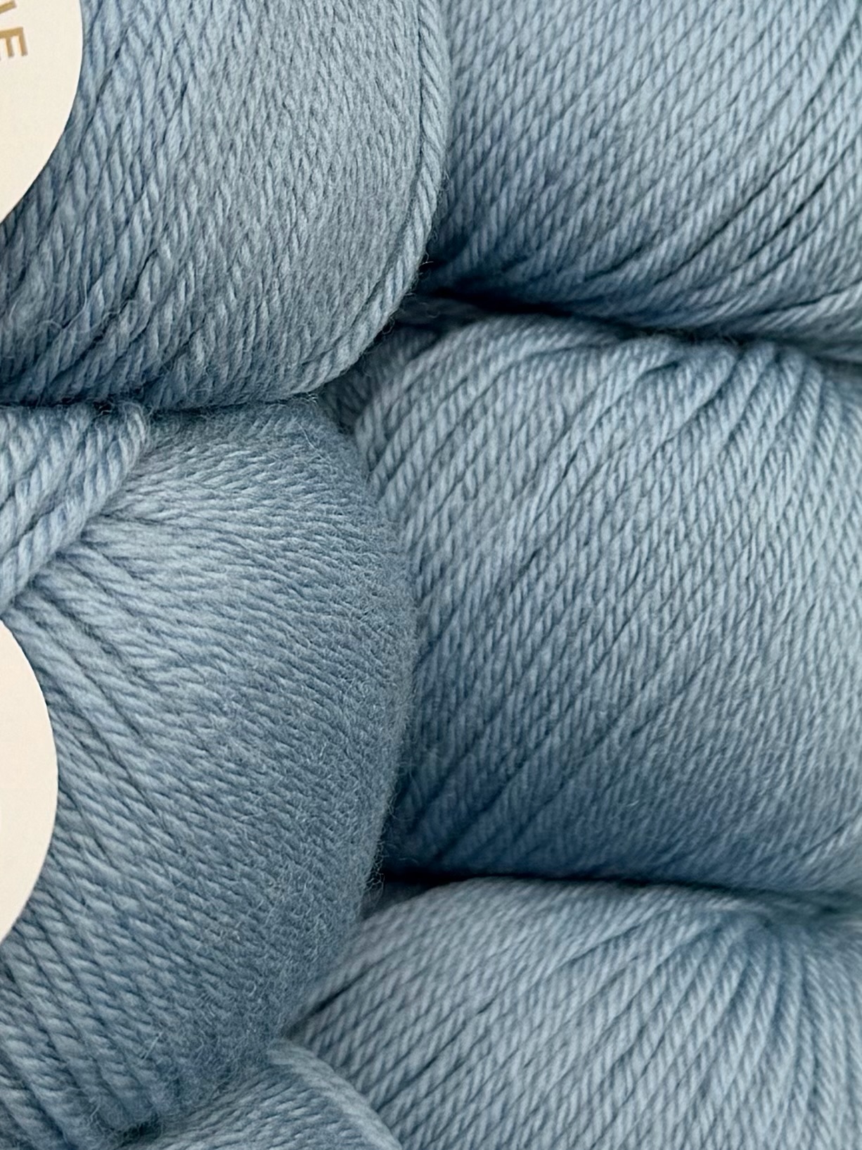 Art. Prezioso (10 gomitoli) – 100% lana merino extrafine superwash col. Denim chiaro 5-39 foto 2