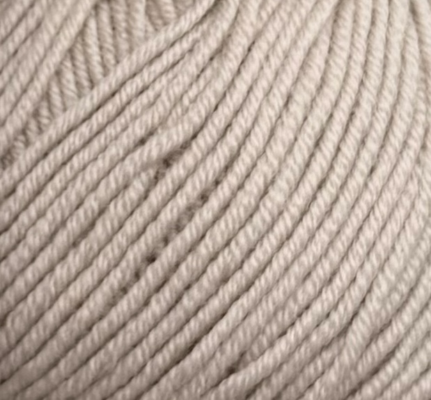Art. Prezioso (10 Knäueln) – 100 % extrafeine Merinowolle Superwash col. Kühles Beige 70-2
