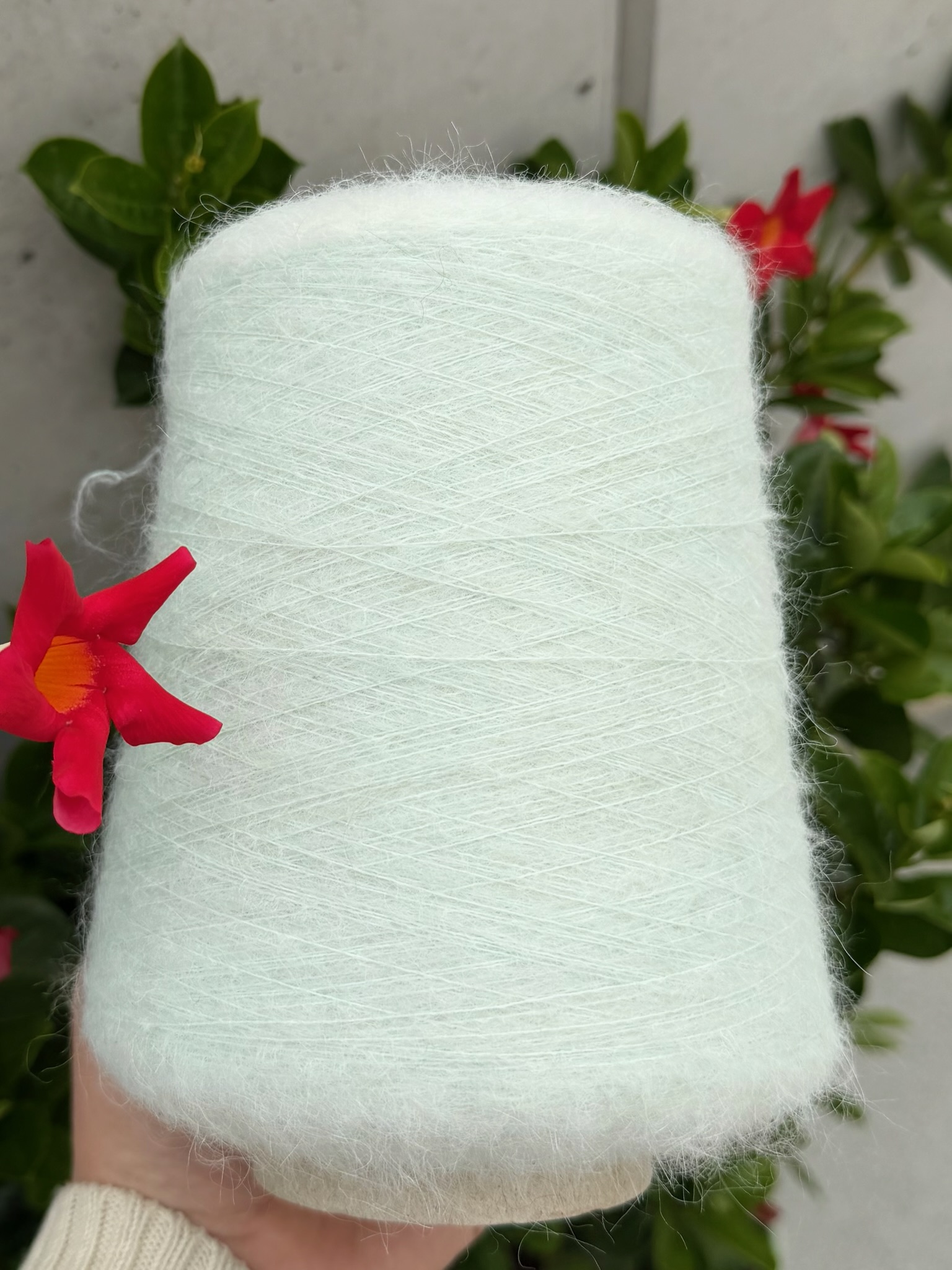 Hasegawa Queen HKA 8695 Nm 1/10 – Filato Royal Baby Alpaca, cashmere e nylon col. Menta foto 5