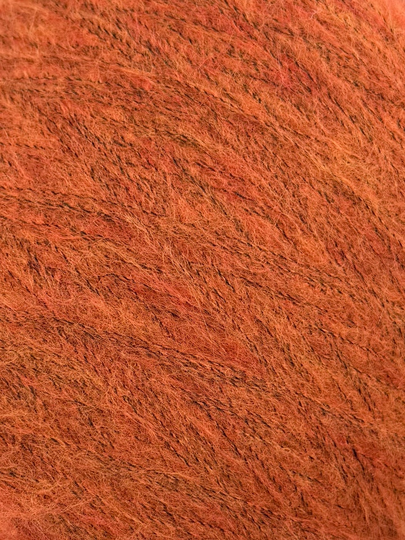 Millefili Art. Aff-Hair 900 m / 100 g – Ultraleichtes, volumiges Garn mit Babyalpaka col. Rost mélange 2324