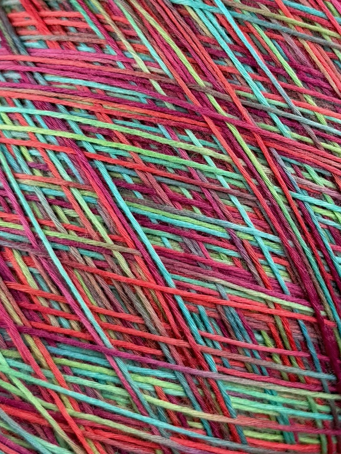 Zimpfer Wolle Art. Mimi Multicolor 500 m / 100 g – Garn aus Bambus und Seide col. Tulipano