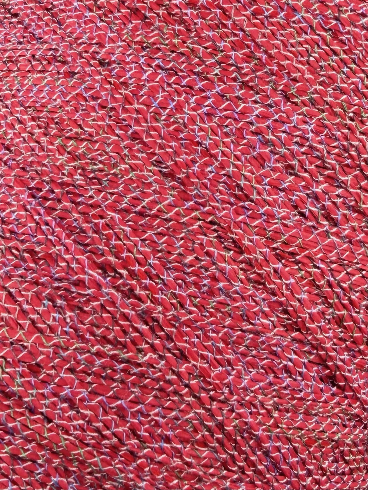 Hasegawa Kiwami Scuba Nm 1/5.2 – Filato fantasia in cotone, seta e poliammide col. Rosso lampone multicolore