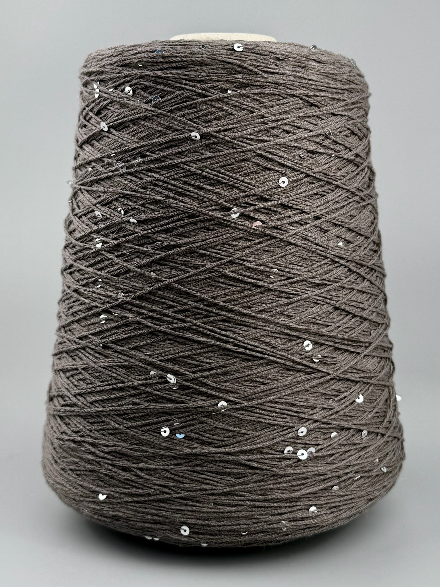 Primavera (Pailletten) 420m/100g – 100% Pima Baumwolle col. Elegantes Taupe foto 2