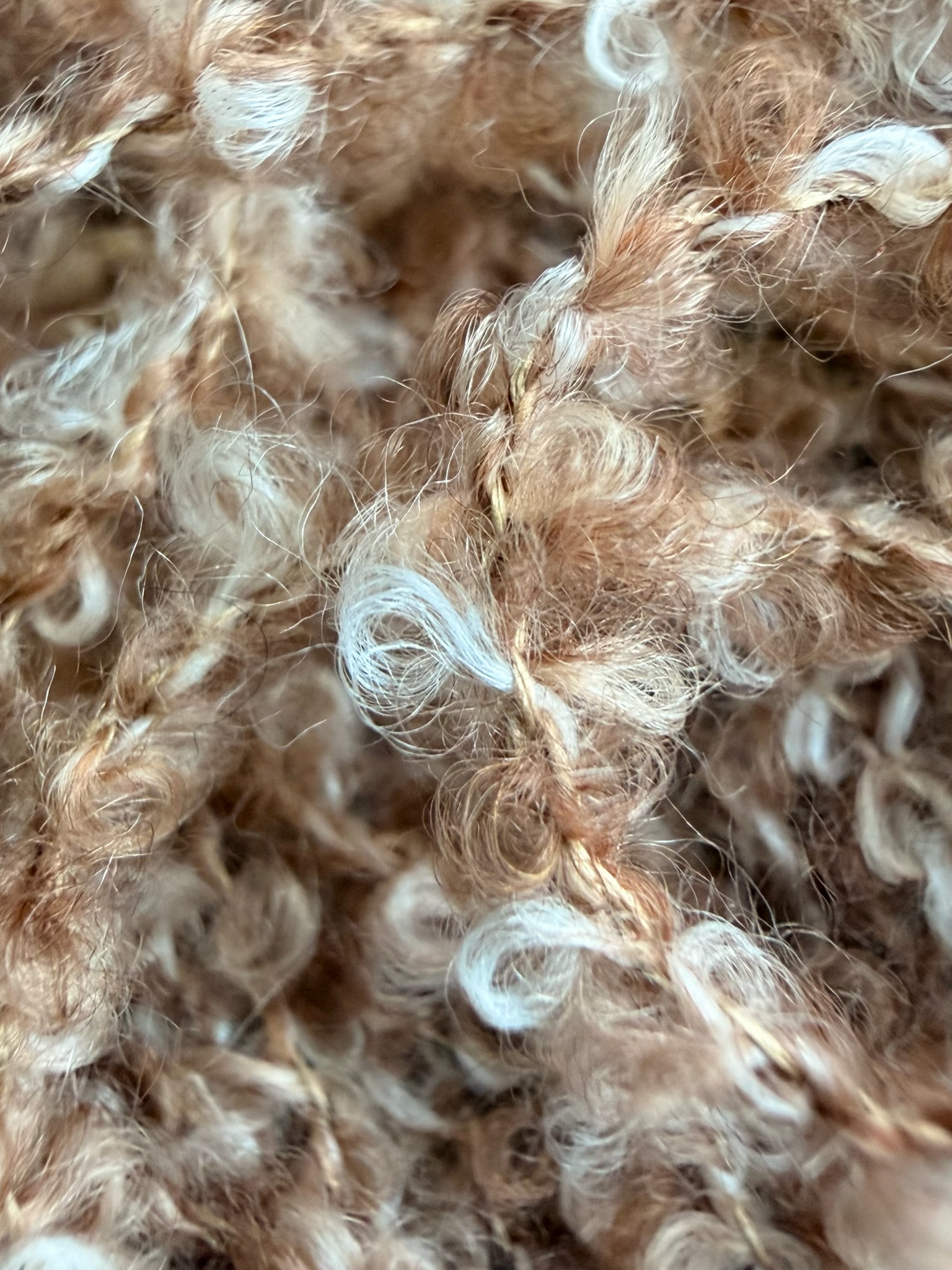 Cariaggi Art. VOLUTA (PPKA969) – Bouclé Garn aus Kaschmir und Seide col. 34679 Karamellbraun Mélange foto 3