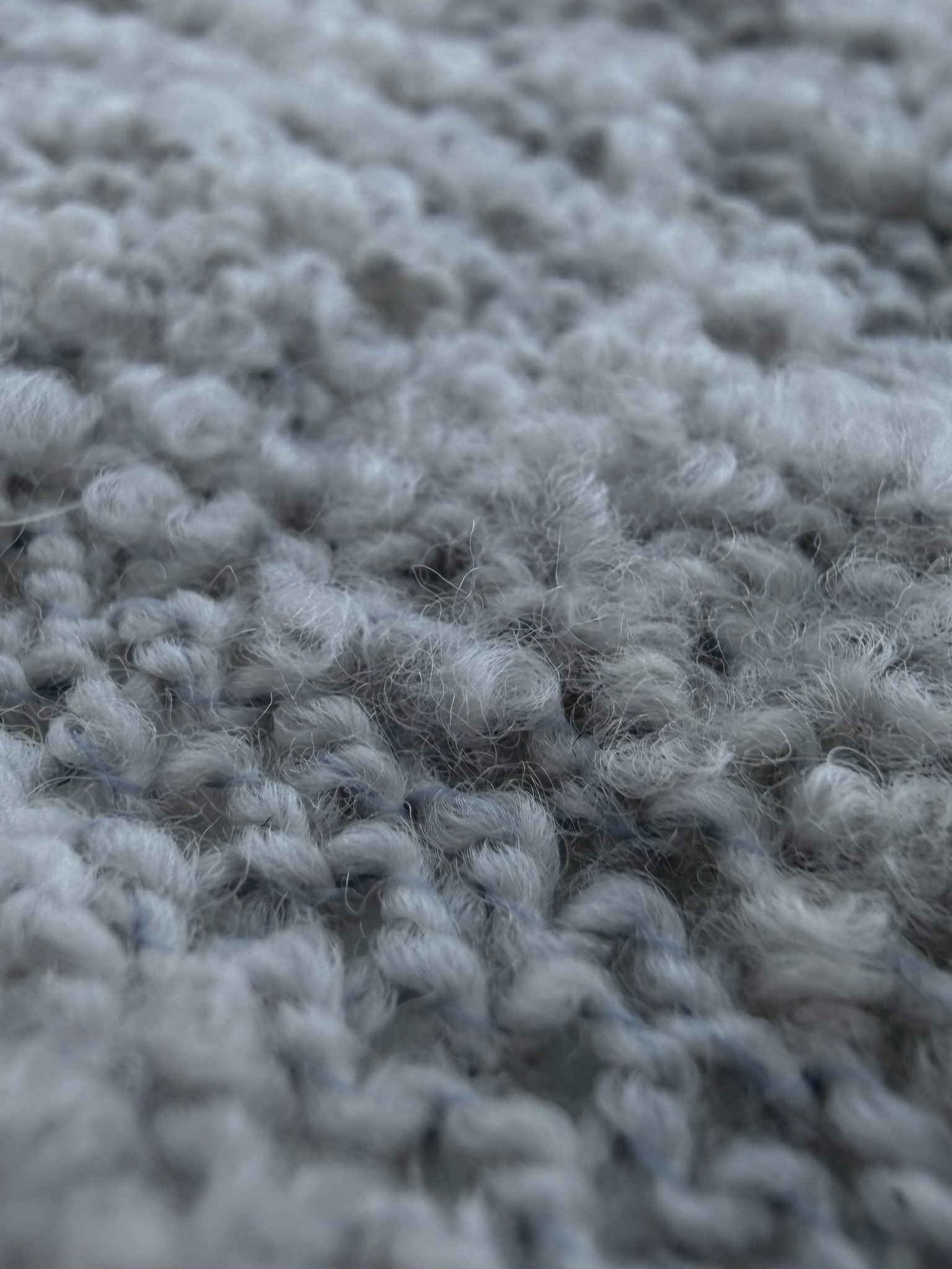 Millefili Art. Zorro 630m/100g – Bouclé-Garn Ultrafine-Wolle col. Hellgrau 35002 foto 4