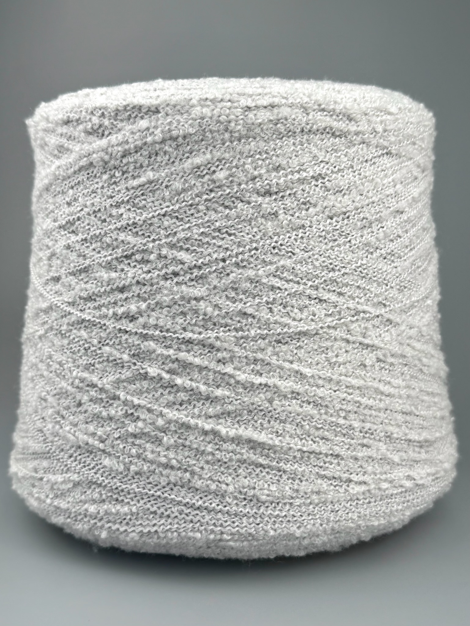 Millefili Art. Zorro 630m/100g – Bouclé-Garn Ultrafine-Wolle col. Hellgrau 35002 foto 2
