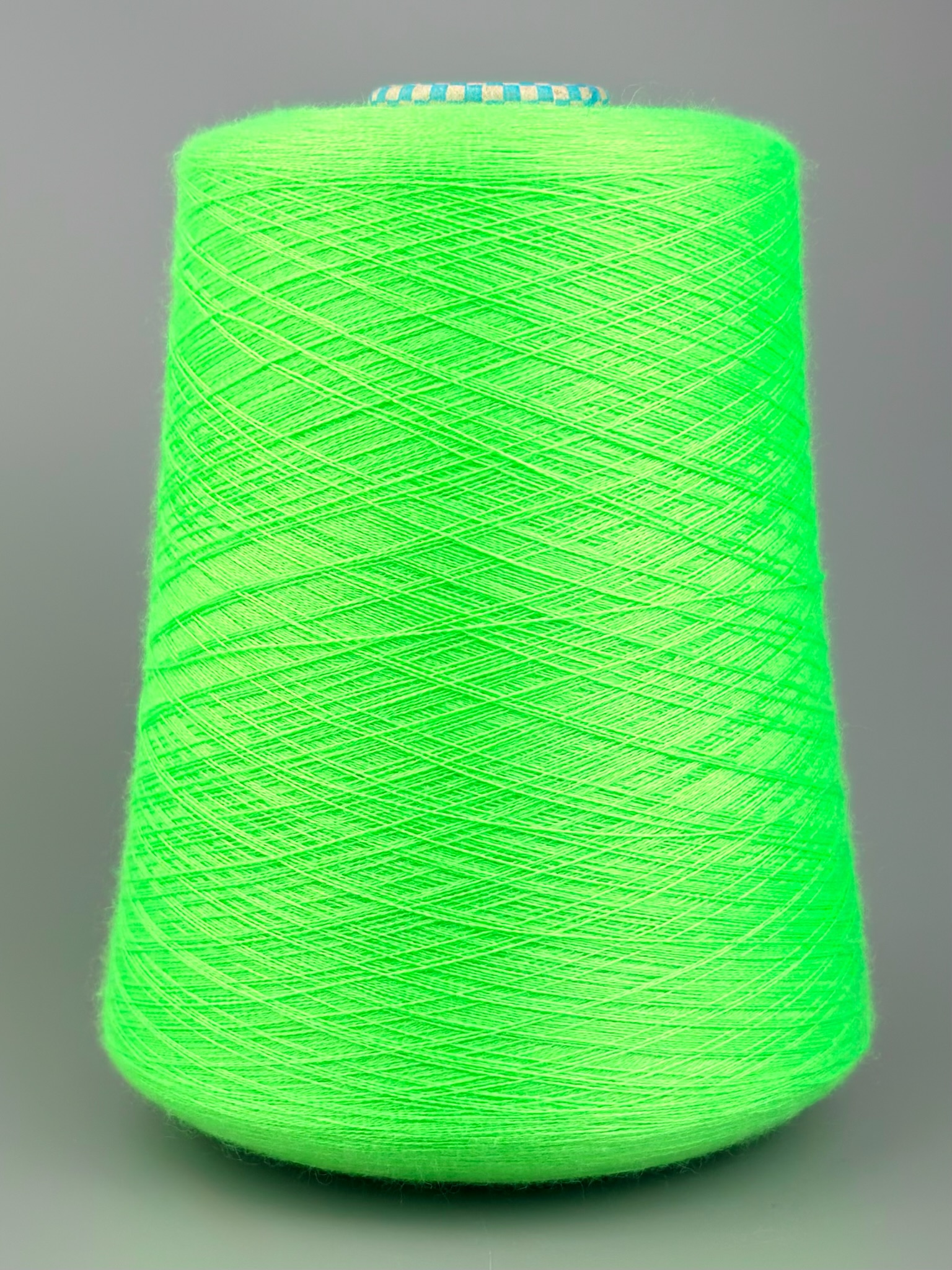 Cariaggi Jaipur Nm. 2/56 – 70% Kaschmir 30% Seide col. Neon-Grün (706042) foto 2