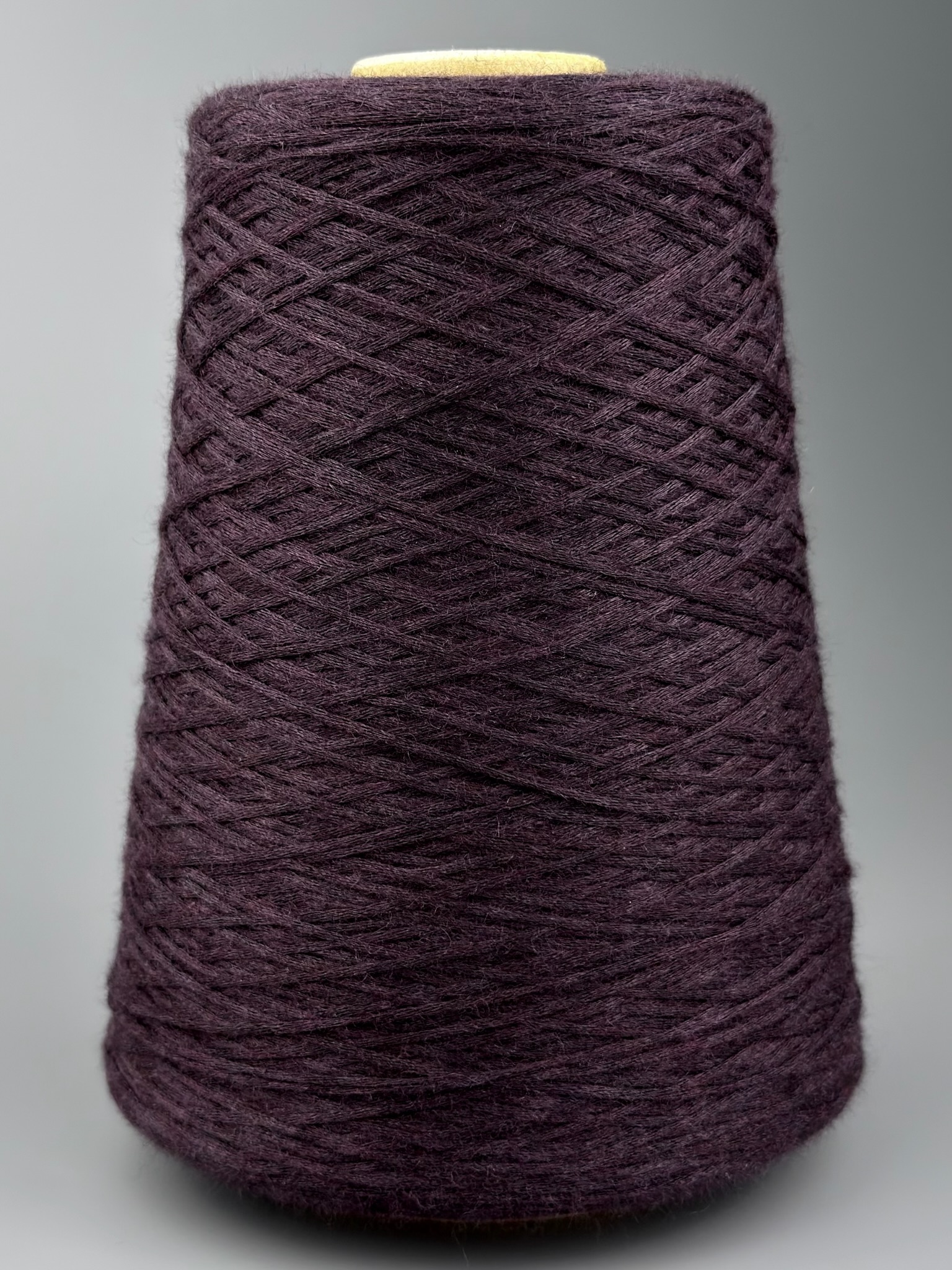 Cariaggi Art. Jaipur Nm 1/56 × 12 – 70 % Cachemire 30 % Soie Fil cordon col. Prune photo 2