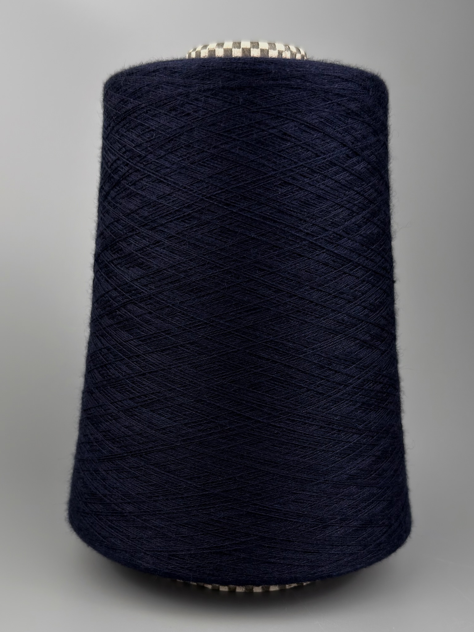 Cariaggi Art. PPLW240 Nm 2/60– 55% Merinowolle, 30% Kaschmir, 15% Seide col. Marineblau foto 2