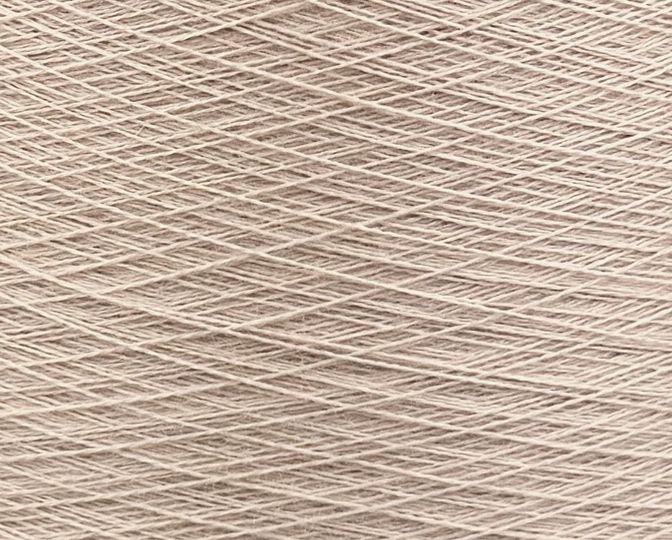 Cariaggi Art. ZEFIRO Nm 2/60 (PPSK046) – 60 % Merinowolle Extrafine, 30 % Seide, 10 % Kaschmir col. Hellbeige 31405