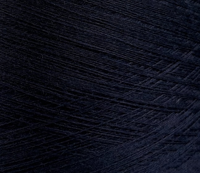 Cariaggi Art. ZEFIRO Nm 2/60 (PPSK046) – 60 % Merinowolle Extrafine, 30 % Seide, 10 % Kaschmir col. Nachtblau 30098
