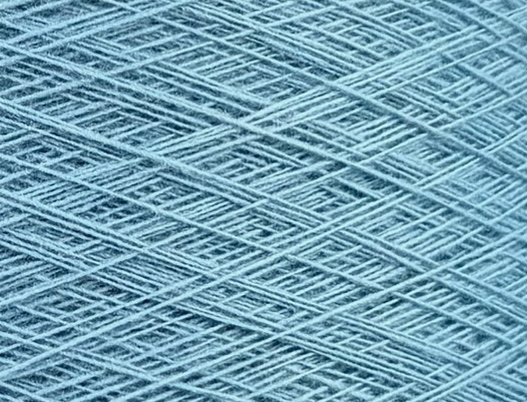 Lanecardate Art. Canberra Nm 1/15.5 – Kardiertes Garn aus Merinowolle col. 40102 Azurblau