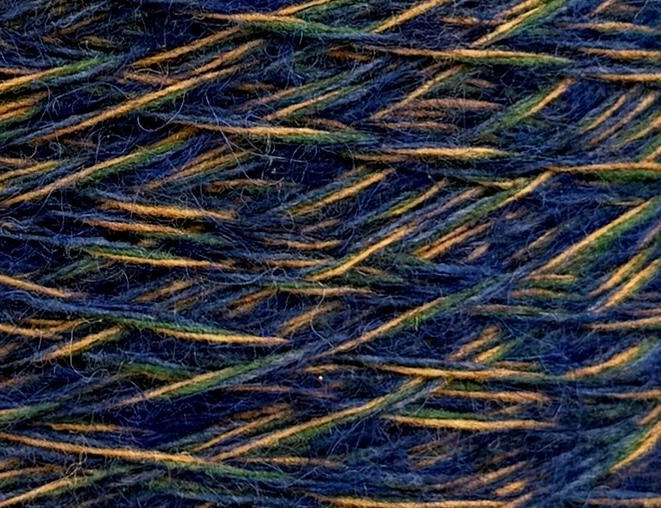 Art. Moulinè – Fil  avec Laine Mérinos, Super Kid Mohair et alpaga Super Fine col. Bleu, verde, ocra 335 m / 100 g