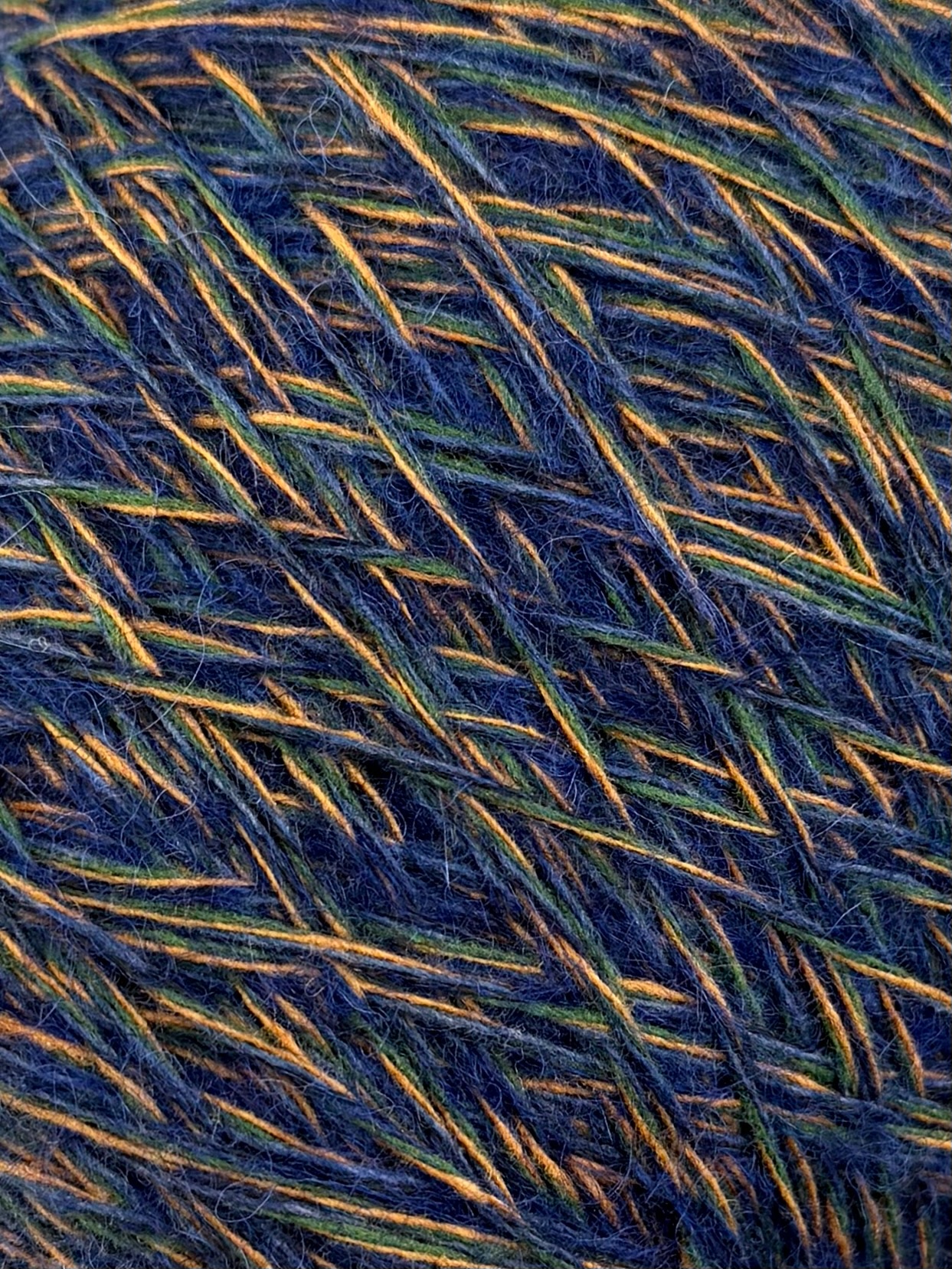 Art. Moulinè – Fil  avec Laine Mérinos, Super Kid Mohair et alpaga Super Fine col. Bleu, verde, ocra 335 m / 100 g