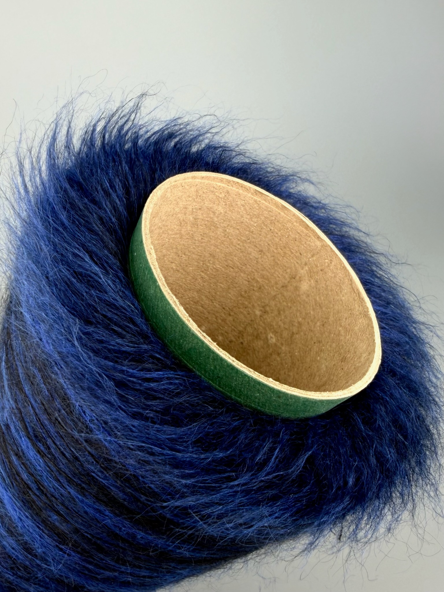 Zimpfer Wolle Selezione – Fil 65 % Kid Mohair 35 % polyamide col. Bleu nuit et bleu royal dégradé 1500 m / 100 g photo 3