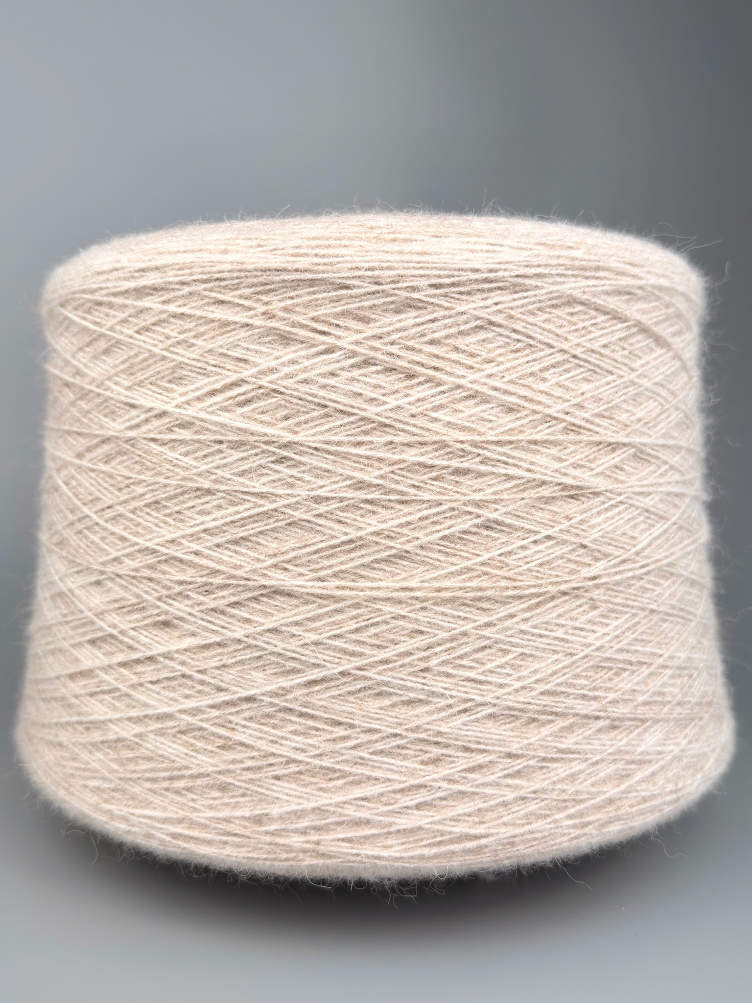Lagopolane Art. Paris – Filato con Alpaca col. Avorio Naturale Mélange 533 m / 100 g foto 2