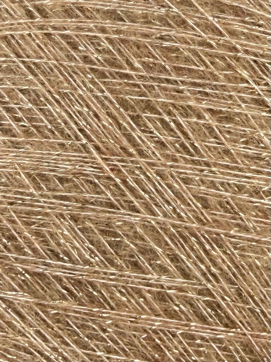 Art. Therhythmofthenigh – Garn mit Lurex und Wolle col. Beige 1070 m / 100 g