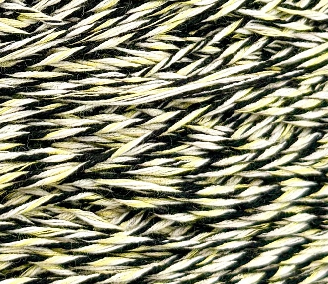 Outlet 26 – Mouliné Designgarne 200–300 m / 100 g