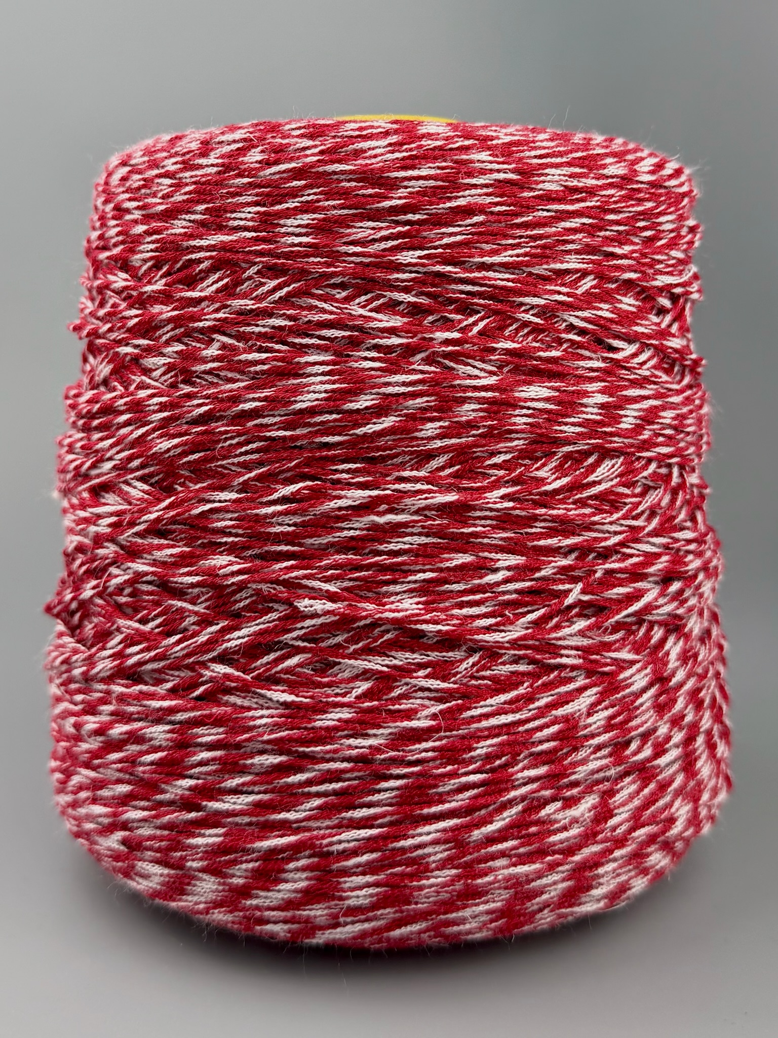 Outlet 28 – Mouliné Designgarne 200–300 m / 100 g foto 2