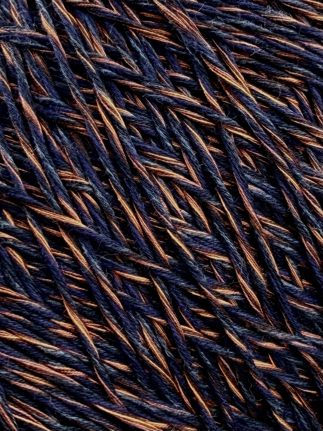 Outlet 29 – Mouliné Designgarne 200–300 m / 100 g