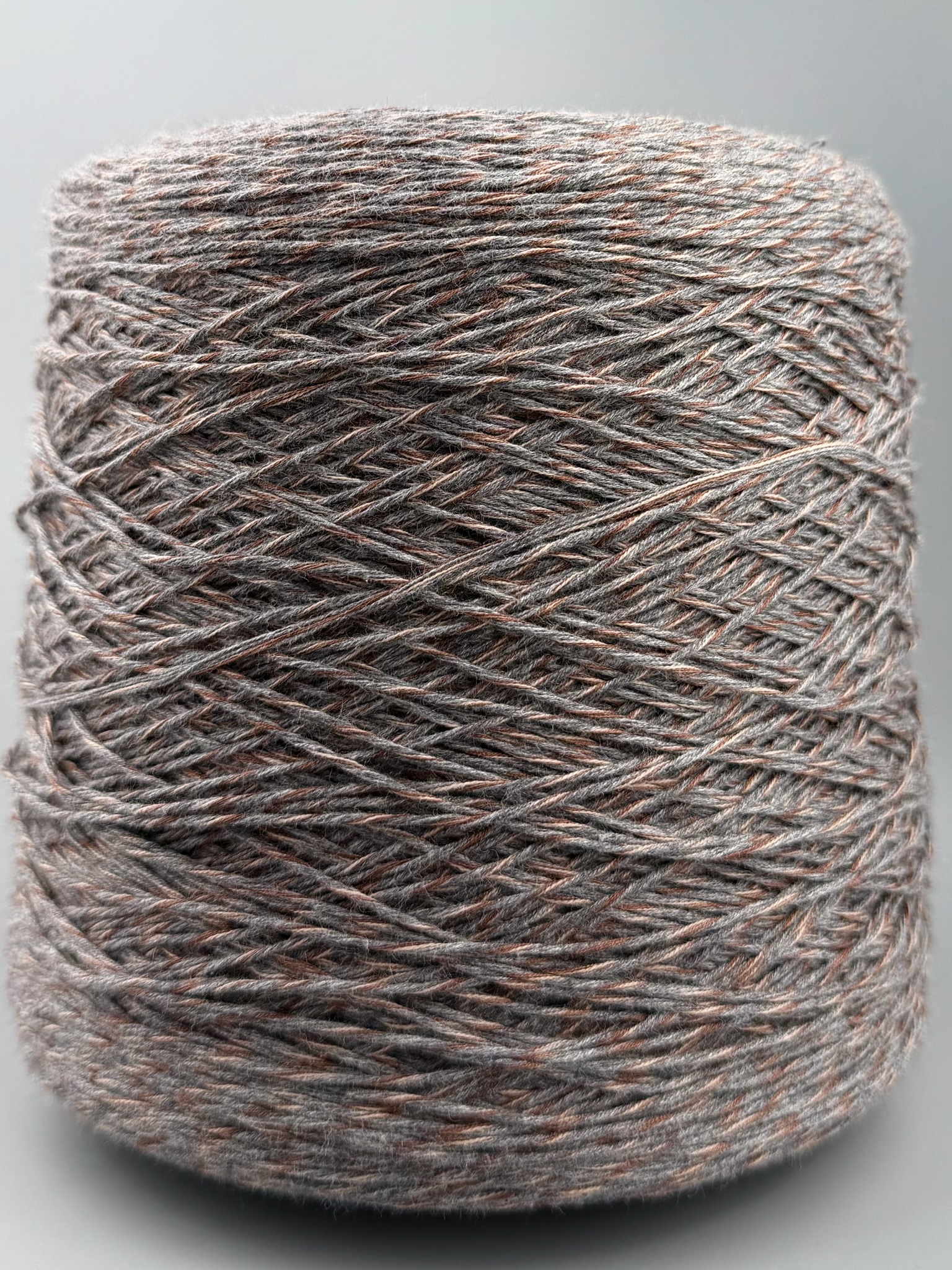 Outlet 34 – Mouliné Designgarne 200–300 m / 100 g foto 2