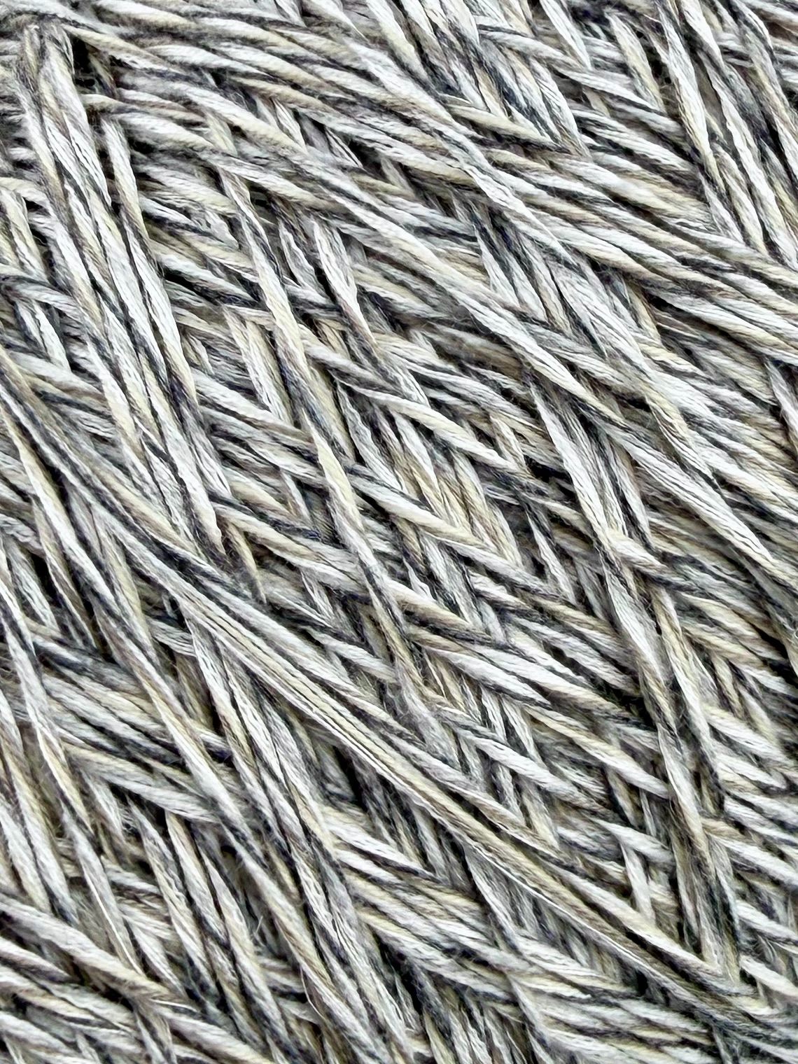 Outlet 35 – Mouliné Designgarne 200–300 m / 100 g