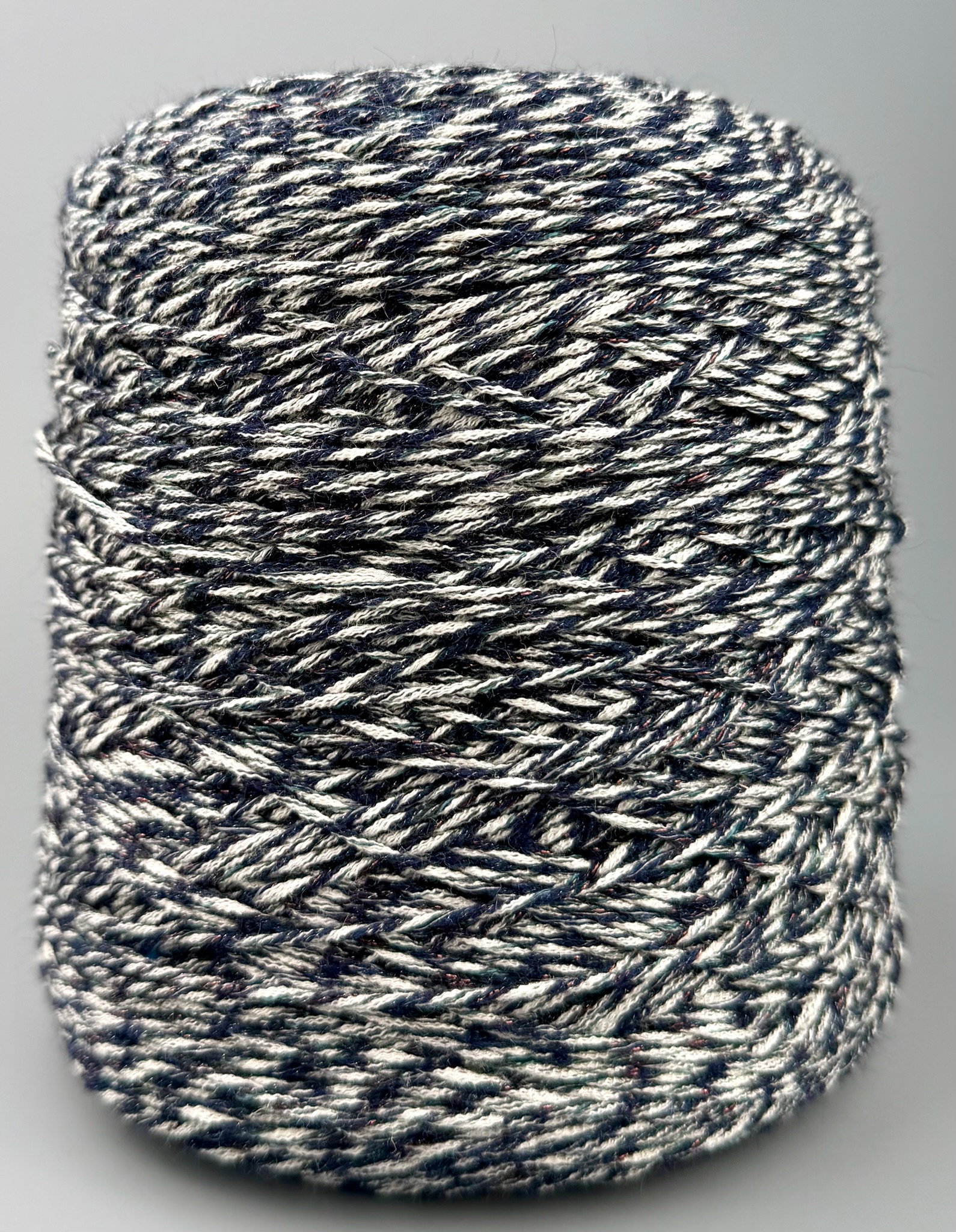 Outlet 37 – Mouliné Designgarne 200–300 m / 100 g foto 2