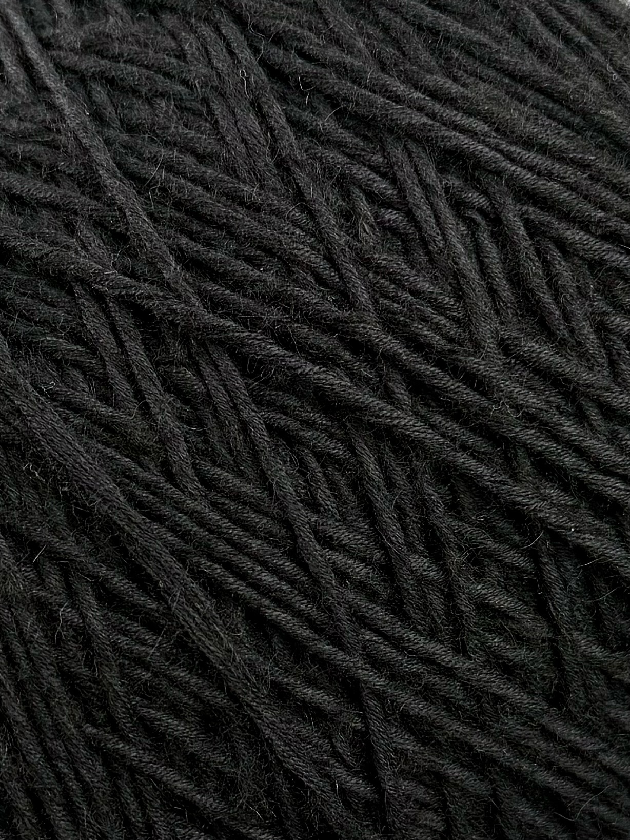 Outlet 38 – Mouliné Designgarne 200–300 m / 100 g