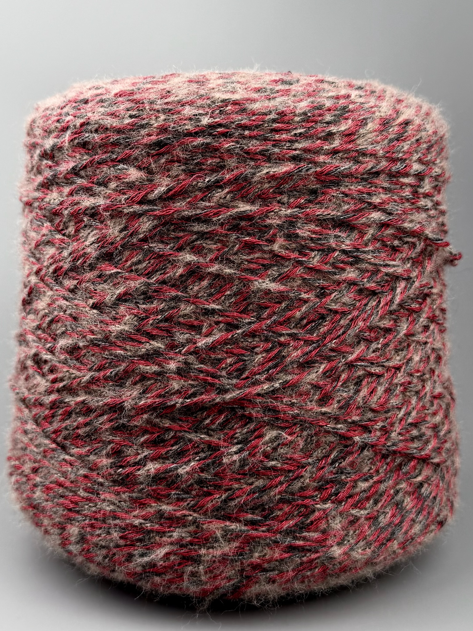 Outlet 39 – Mouliné Designgarne 200–300 m / 100 g foto 2