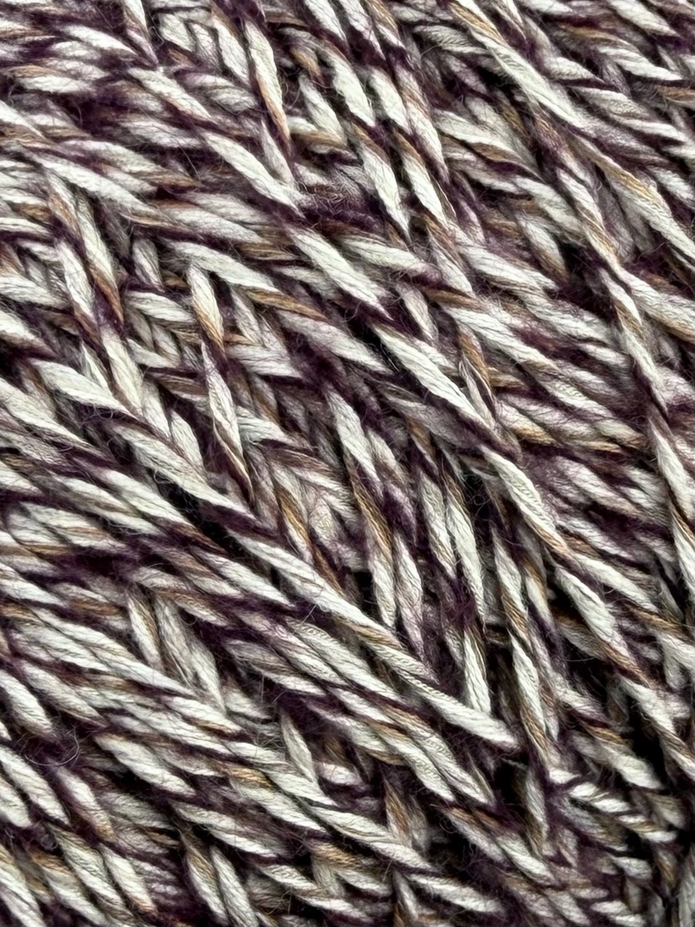 Outlet 42 – Mouliné Designgarne 200–300 m / 100 g