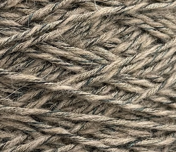 Outlet 44 – Mouliné Designgarne 200–300 m / 100 g