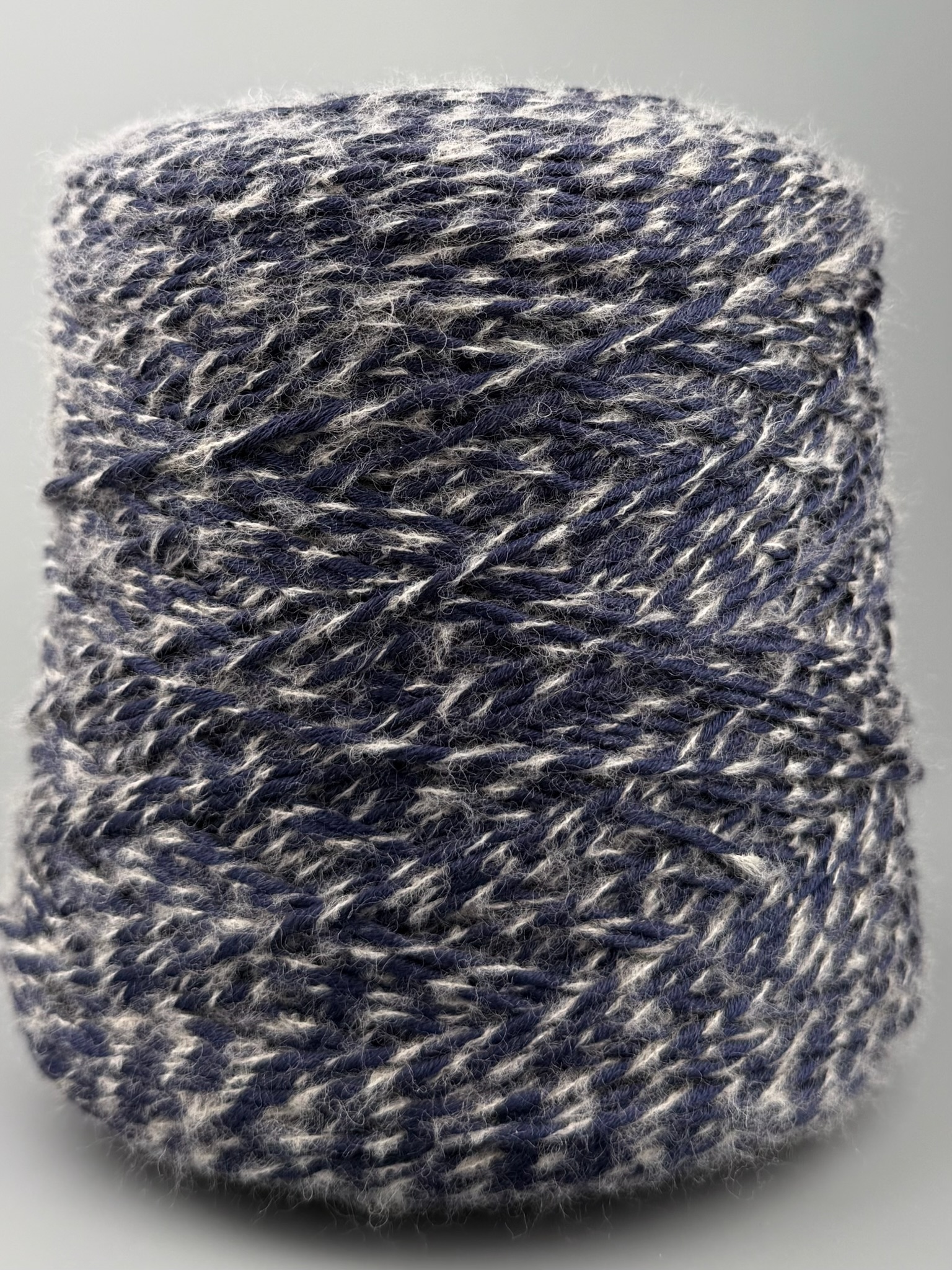 Outlet 45 – Mouliné Designgarne 200–300 m / 100 g foto 2