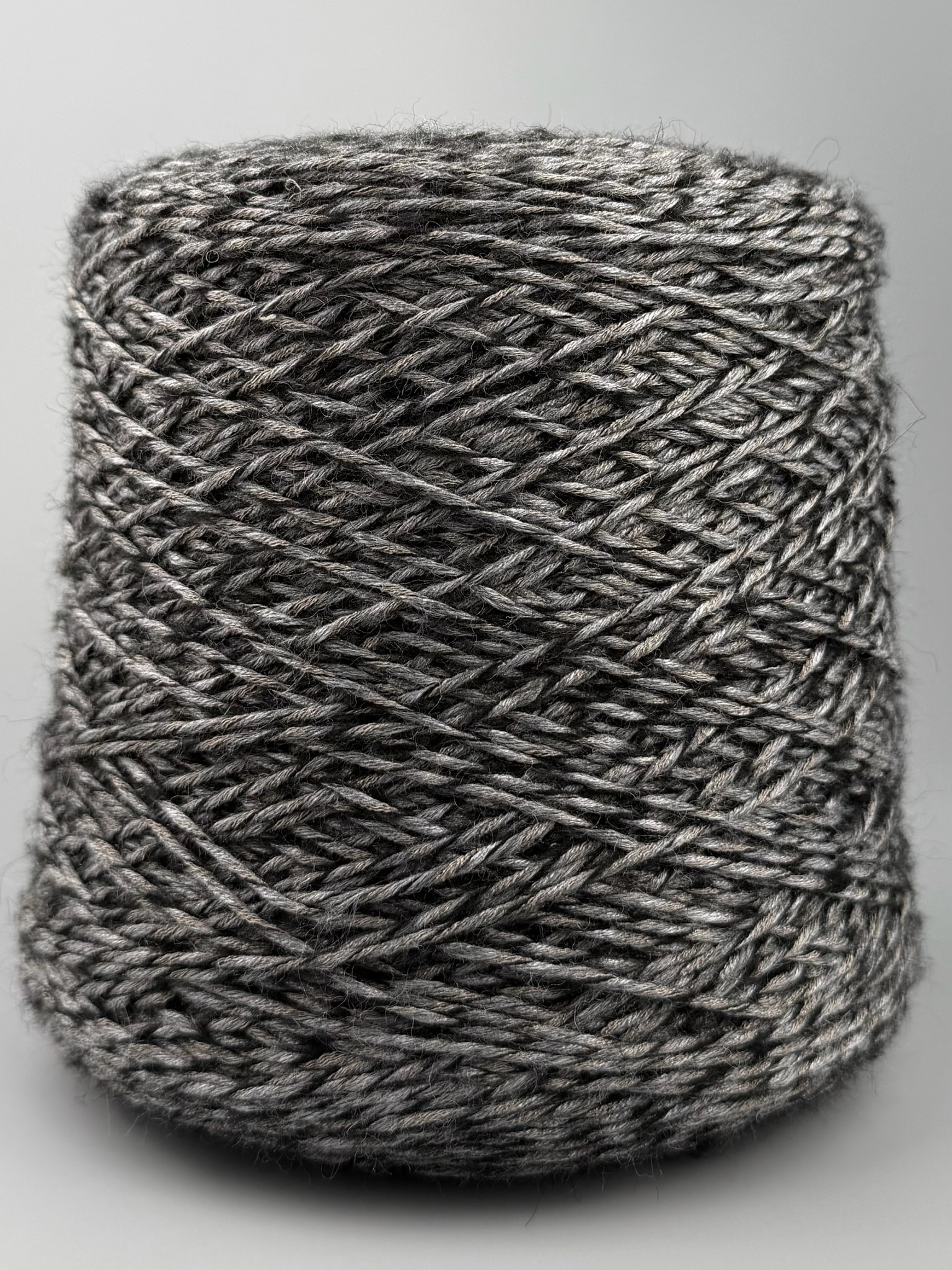 Outlet 47 – Mouliné Designgarne 200–300 m / 100 g foto 2