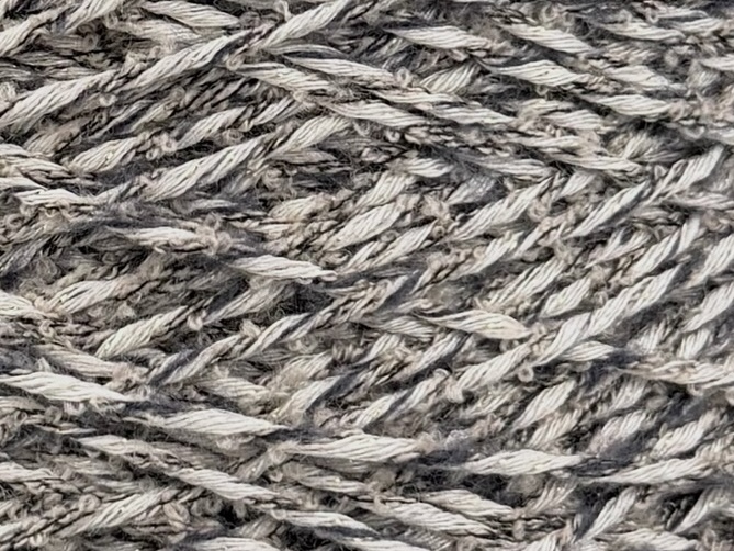 Outlet 63 – Fils mouliné design 200–300 m / 100 g