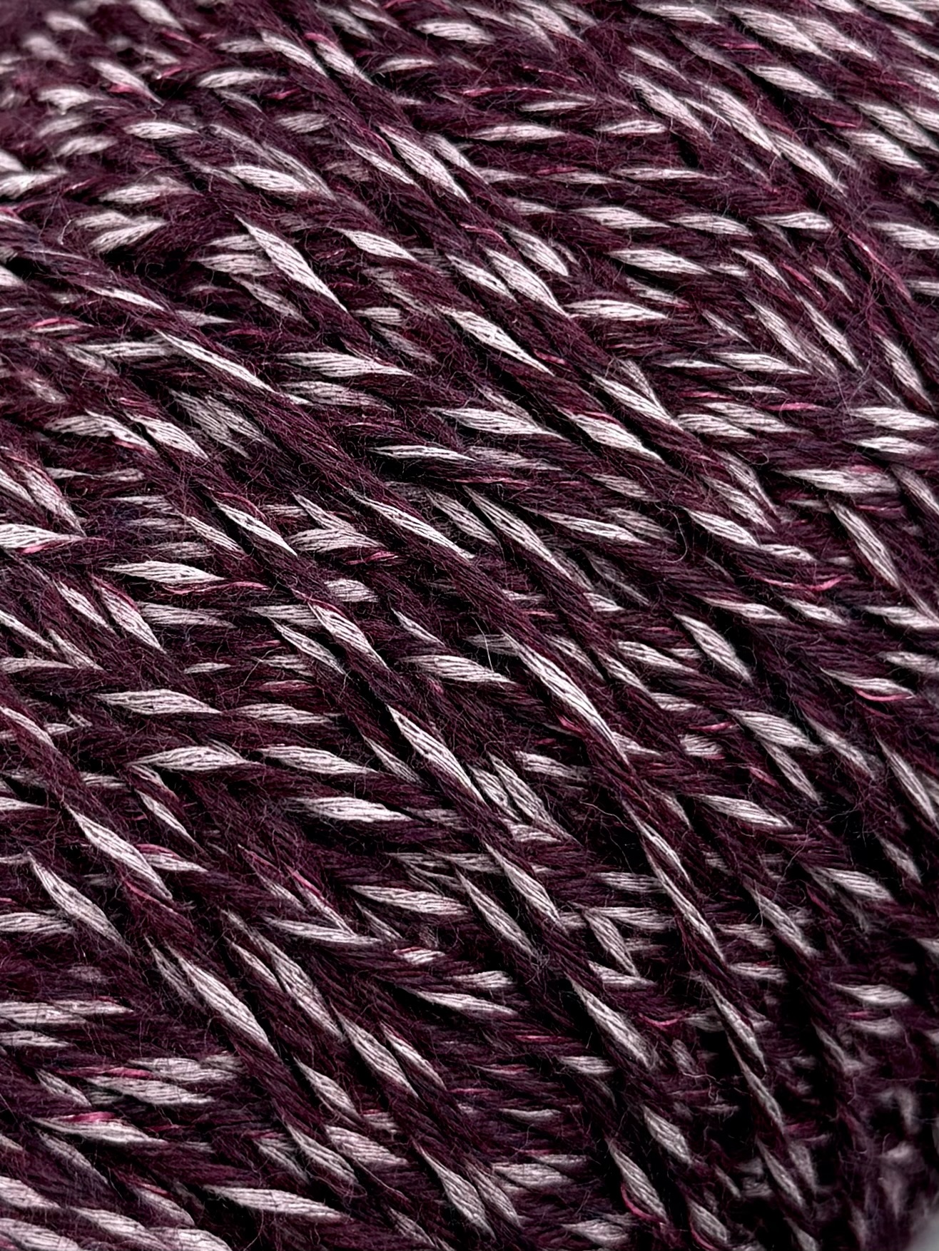 Outlet 67 – Fils mouliné design 200–300 m / 100 g