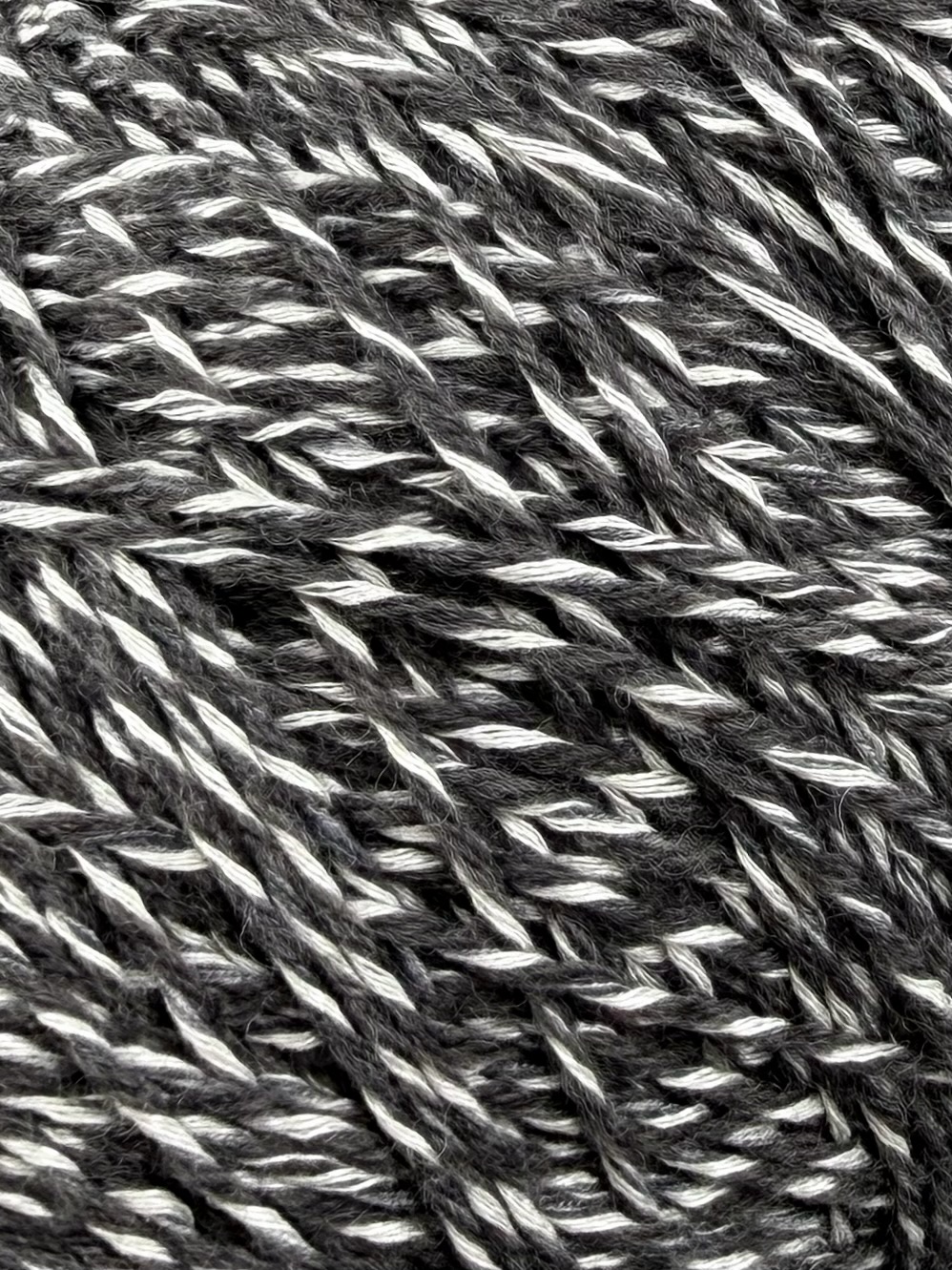 Outlet90 – Fils mouliné design 200–300 m / 100 g