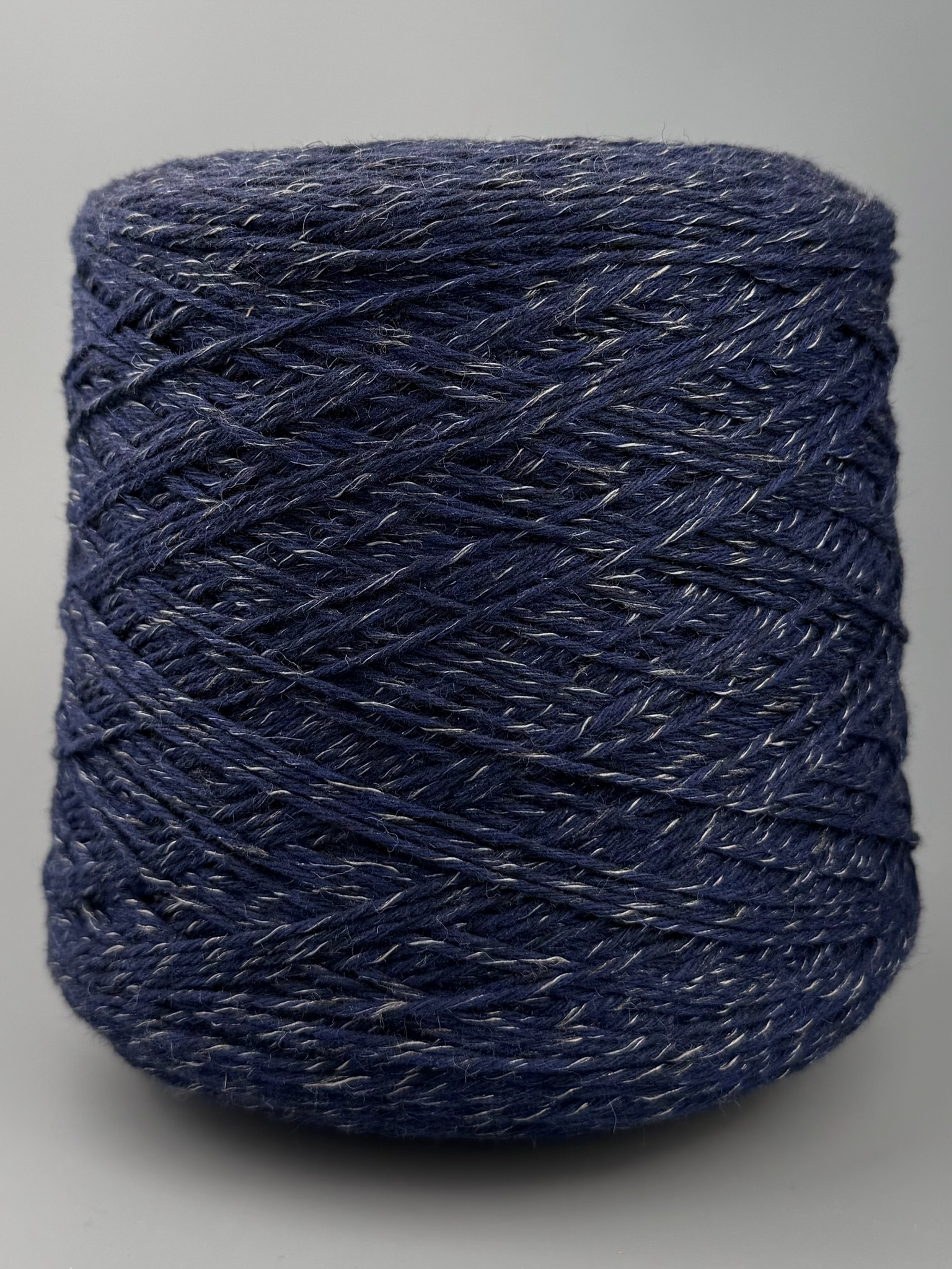 Outlet 13 – Mouliné Designgarne 200–300 m / 100 g foto 2