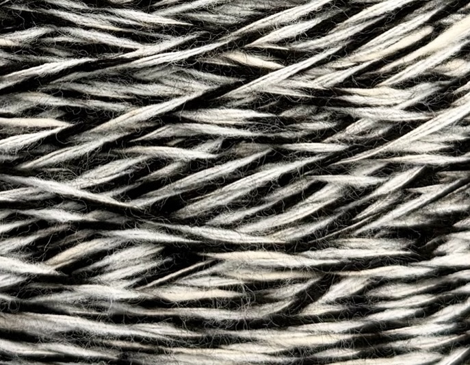 Outlet 2 – Mouliné Designgarne 200–300 m / 100 g