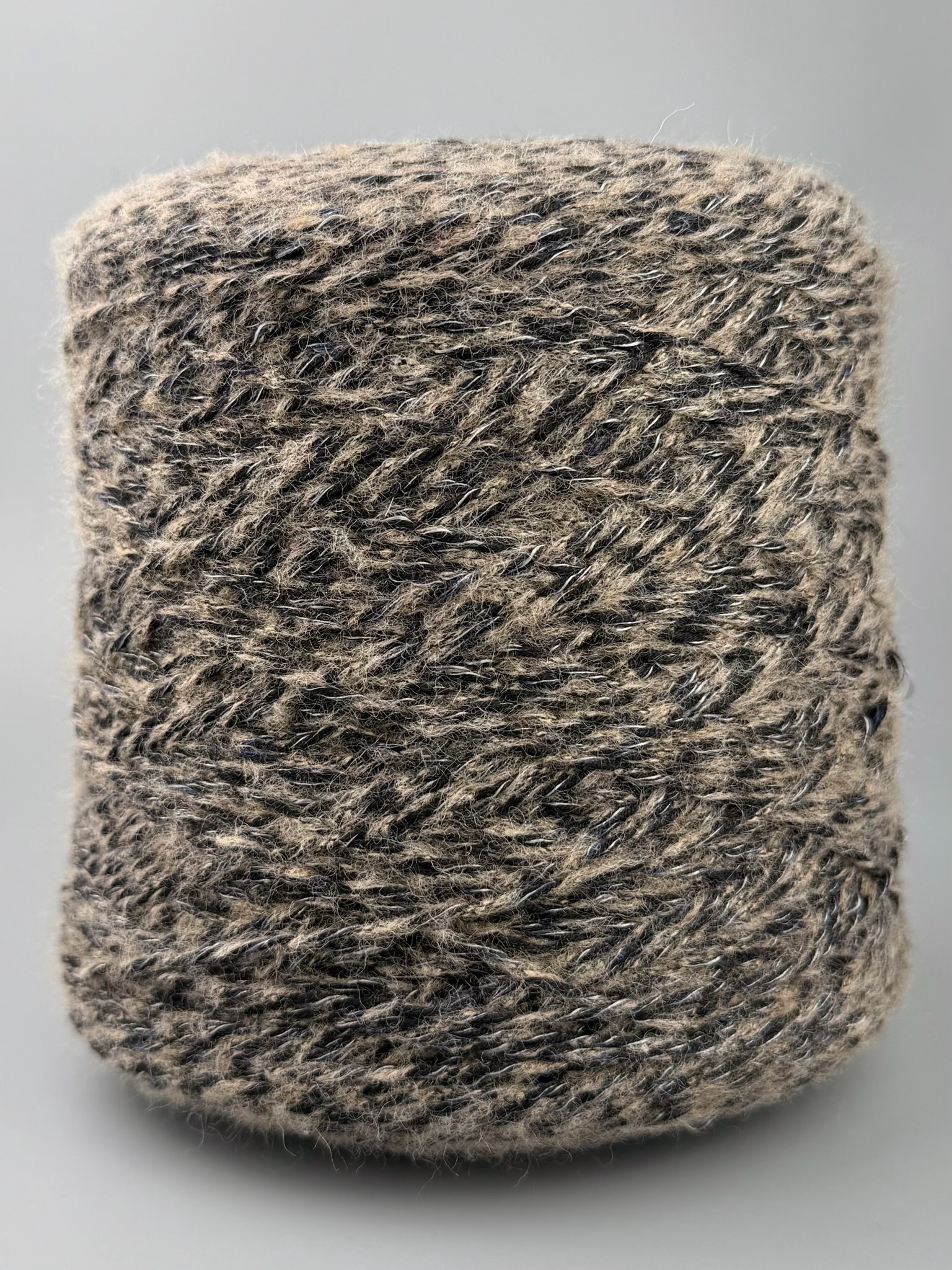 Outlet 7 – Mouliné Designgarne 200–300 m / 100 g foto 2