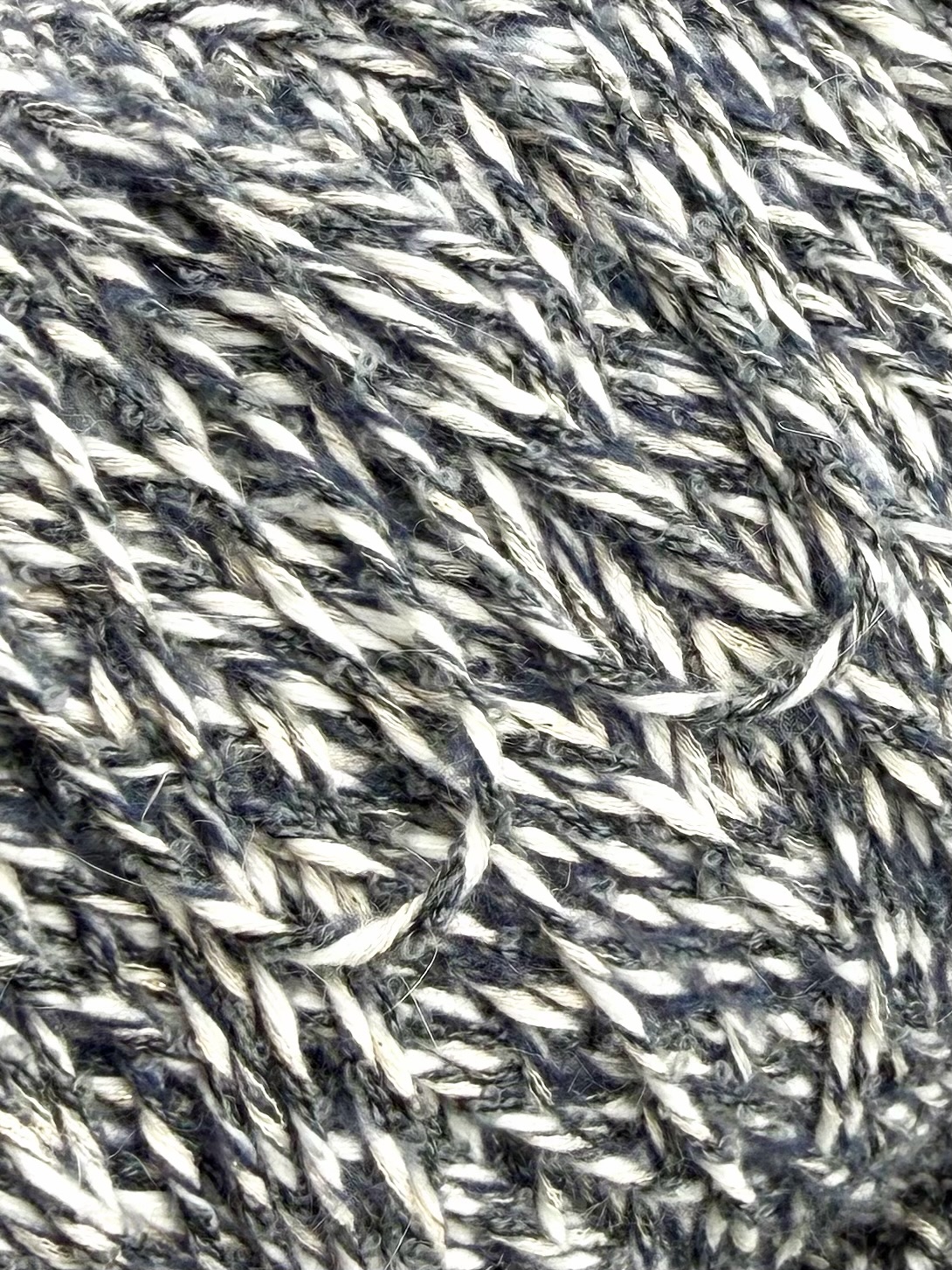 Outlet 9 – Mouliné Designgarne 200–300 m / 100 g