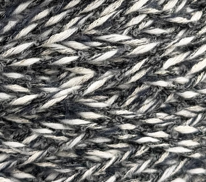 Outlet 9 – Mouliné Designgarne 200–300 m / 100 g