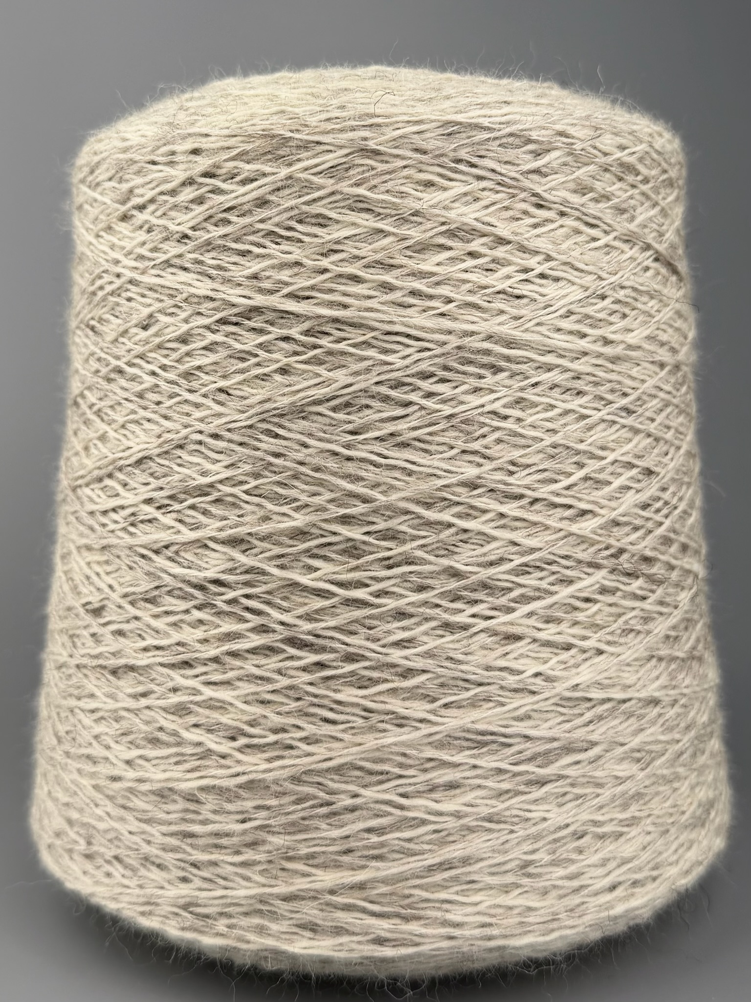 Fil en laine gris-beige naturel 330 m / 100 g (Outlet) photo 2