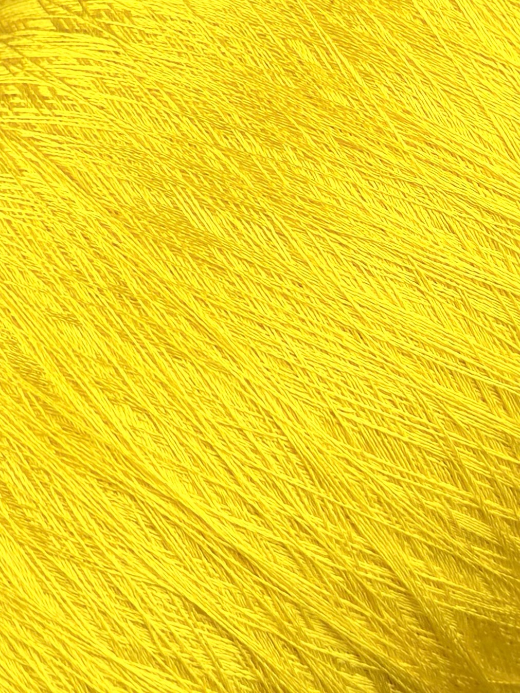 Viscrepe 1/30000 Outlet – Filato in viscosa col. Giallo intenso