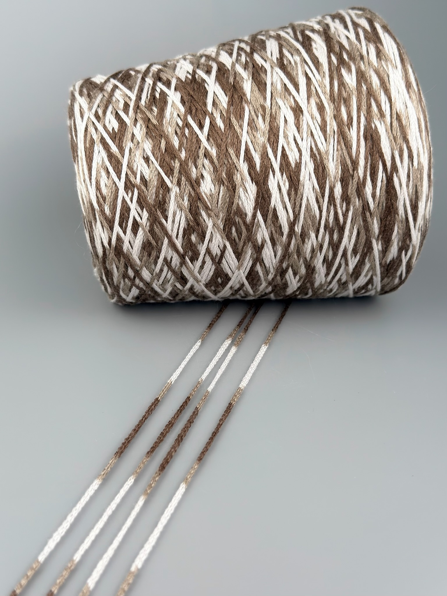 Art. Auriga 280m/100g – Fil chaînette en cachemire peigné et soie col. ST3854 |Zimpfer Wolle Selezione photo 3